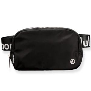 Lululemon Everywhere Belt Bag *Wordmark Extended Letters Logo Strap Black/White